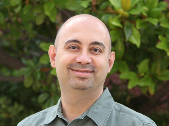 Dr. Ali Bilgin